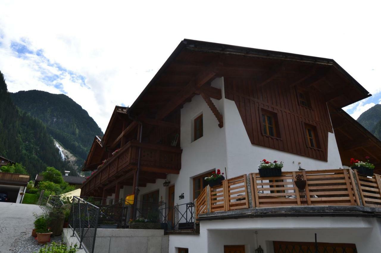Ferienwohnung Stubaier Herzblut Neustift im Stubaital Bagian luar foto