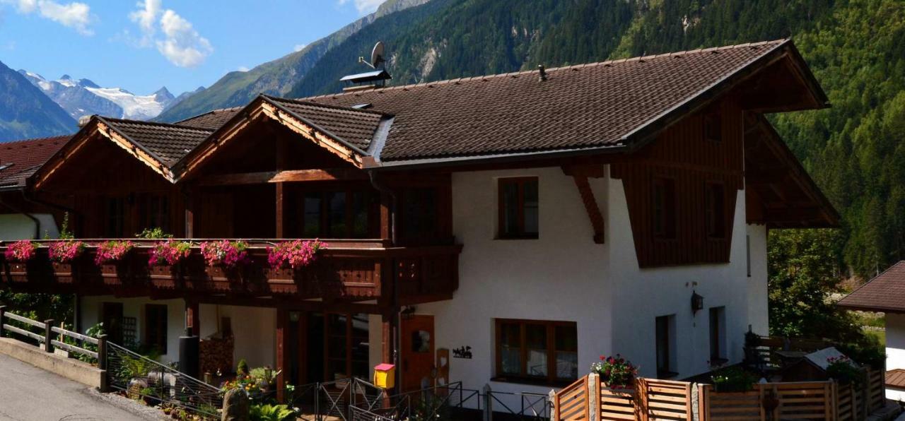 Ferienwohnung Stubaier Herzblut Neustift im Stubaital Bagian luar foto